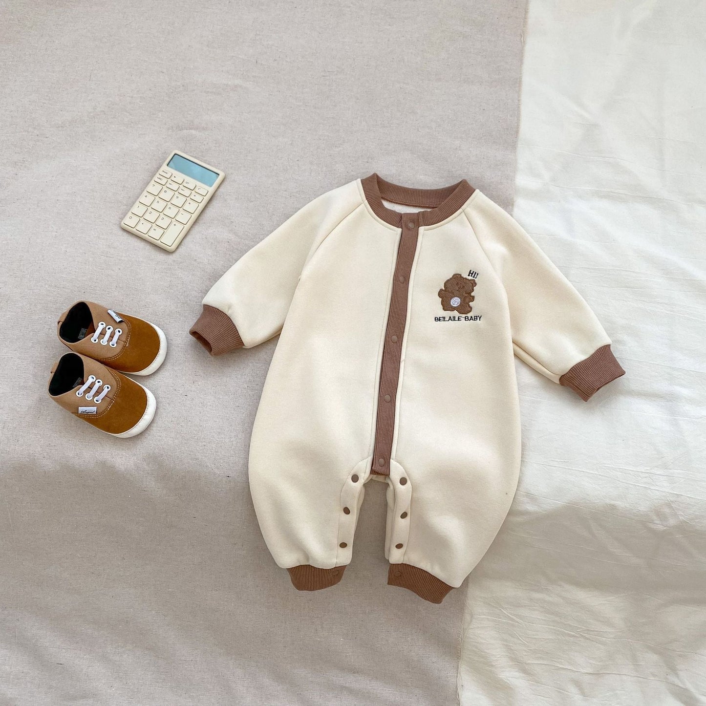 Autumn and Spring Arrival Baby Unisex Simple Teddy Pattern Long Sleeves Cozy Rompers
