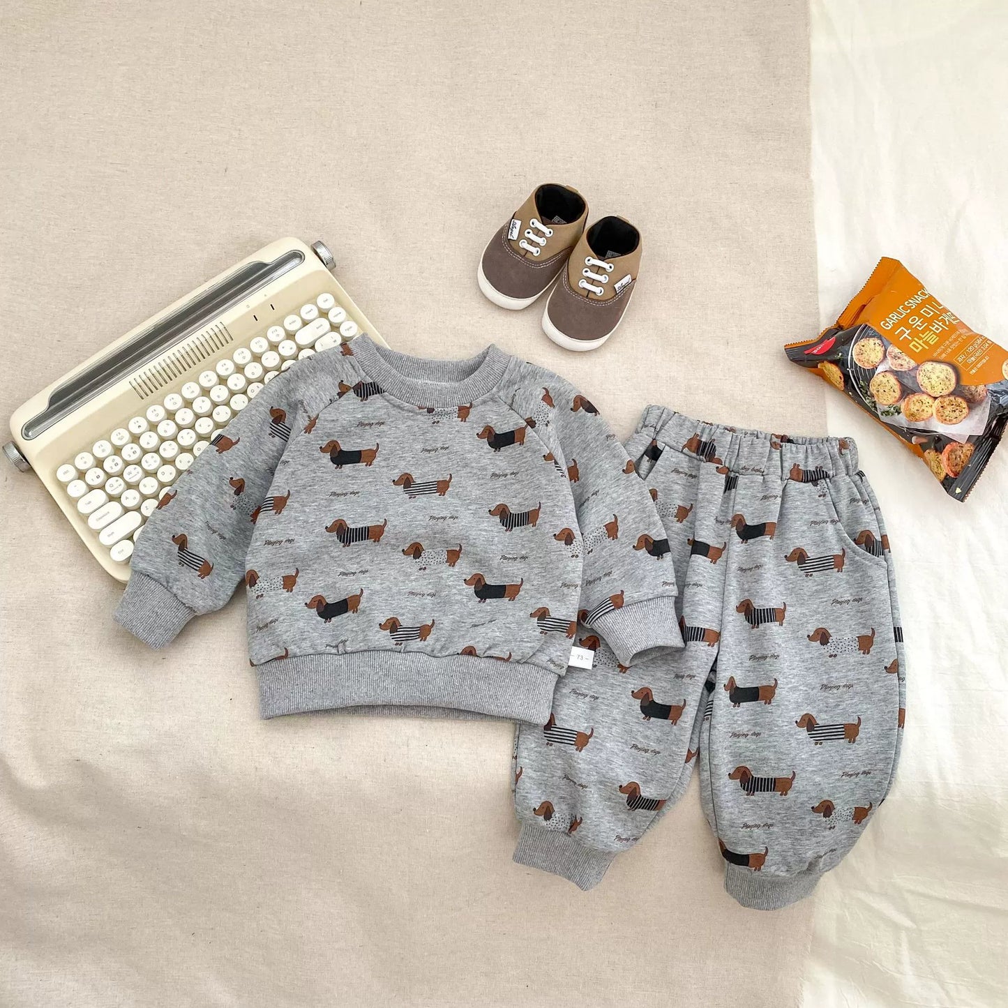 Spring and Autumn Baby Kids Boys Letters and Puppy Pattern Top Pullover and Pants Clothing Set